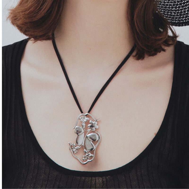 elegance necklace | IRIS47 official online store