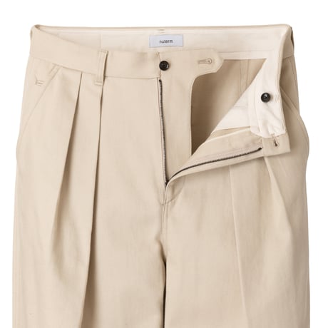 nuterm / Two Tuck Wide Trousers