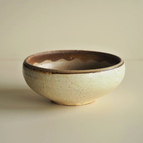 小泊 良　鉢