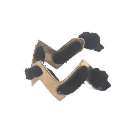 jaggy ring brass