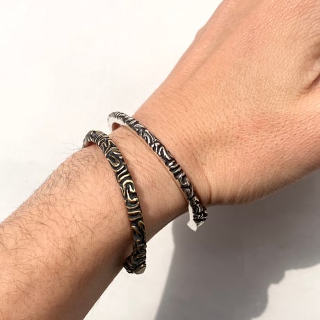 half brain bangle brass