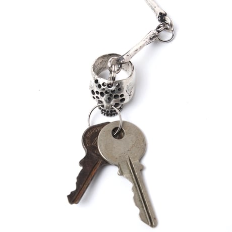 holeskull keychain silver