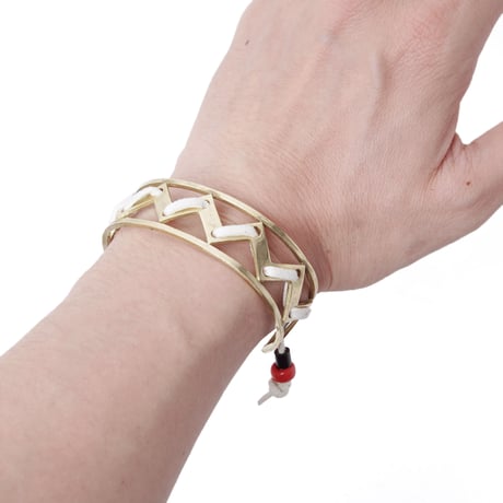 framejaggy bangle brass