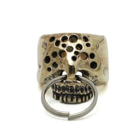 hole skull ring brass