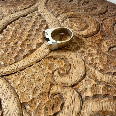 Axis Ring