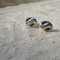 presence_pierce