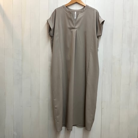 Dignite collier スキッパーロングワンピース