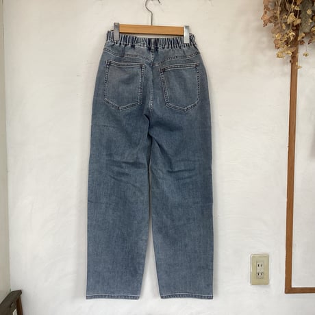 WESTWOOD OUTFITTERS　涼ふわデニムのタックパンツ