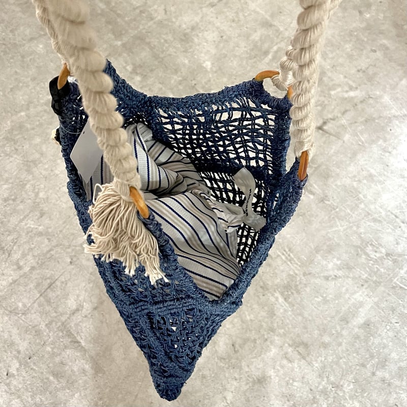 【最終値下げ】かばんばか　エイバッグ　ネイビー色 最終値下げ】かばんばか エイバッグ ネイビー色 お出かけを彩る