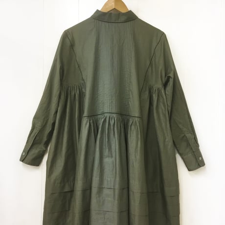 Pintuck Gathered Shirt Dress / Khaki Green