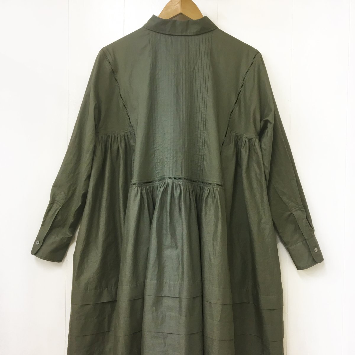 Pintuck Gathered Shirt Dress / Khaki Green | po