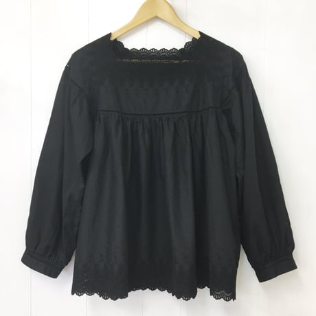 Square Neck Gathered Top  / Black