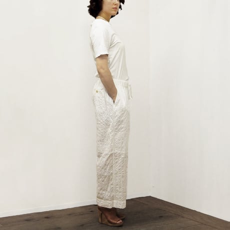 Striped Embroidery Pants / Off White