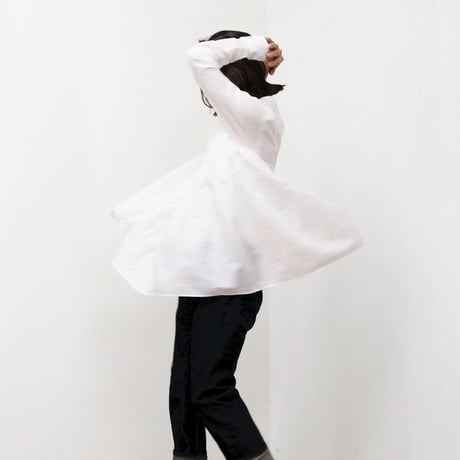 Band Collar Pintuck Gathered Top / Off White