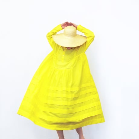Pintuck Gathered Shirt Dress / Lemon Yellow