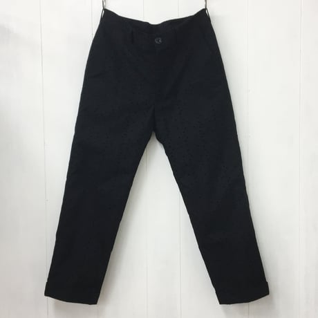 Floral Embroidered Trousers / Black