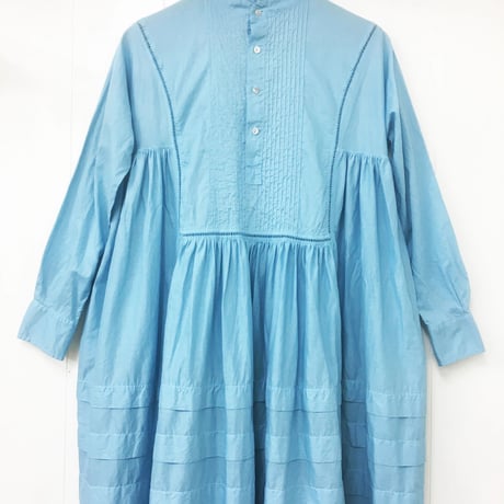 Band Collar Pintuck Gathered Dress / Light Blue
