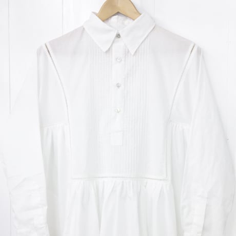 Pintuck Gathered Shirt Dress / Off White