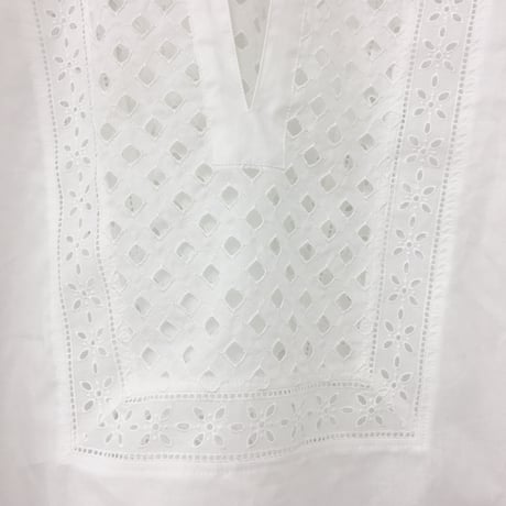 Patched Lace Blouse  / Off White