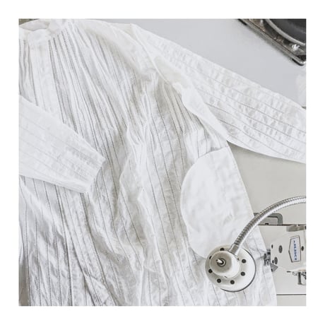 Striped Embroidery Dress / Black