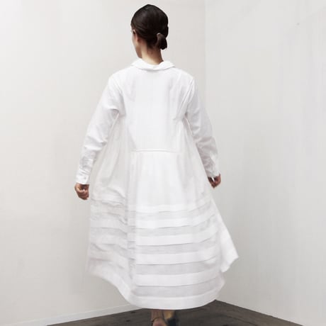 Pintuck Gathered Shirt Dress / Off White