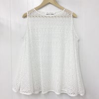 Flared Lace Top / Off White
