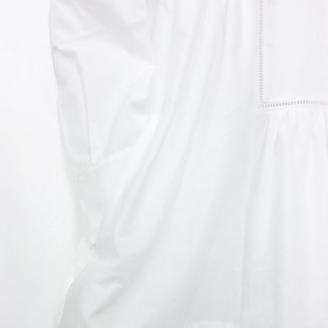 Pintuck Gathered Shirt Dress / Off White