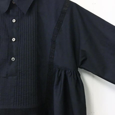Pintuck Gathered Shirt Dress in Broad Cloth / Black