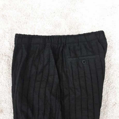 Striped Embroidery Tapered Pants / Black
