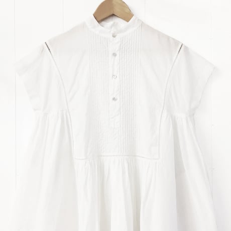 Pintuck Gathered Sleeveless Dress / Off White