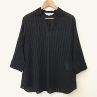 Striped Embroidery Pullover / Black