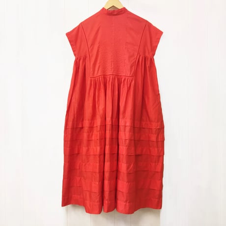 Pintuck Gathered Sleeveless Dress / Red