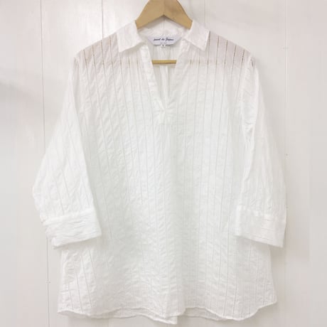 Striped Embroidery Pullover / Off White