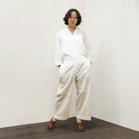 Striped Embroidery Pants / Off White