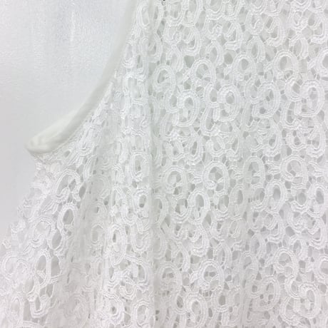 Flared Lace Top / Off White