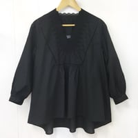 V-Neck Gathered Top  / Black
