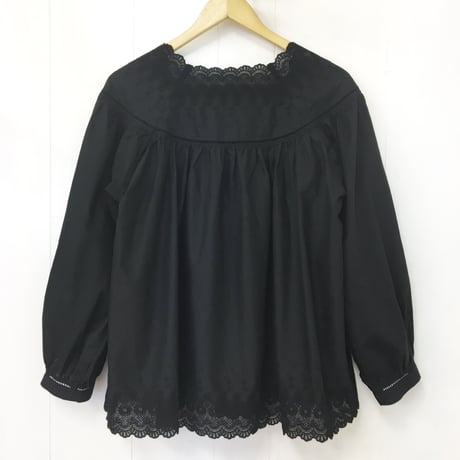 Square Neck Gathered Top  / Black
