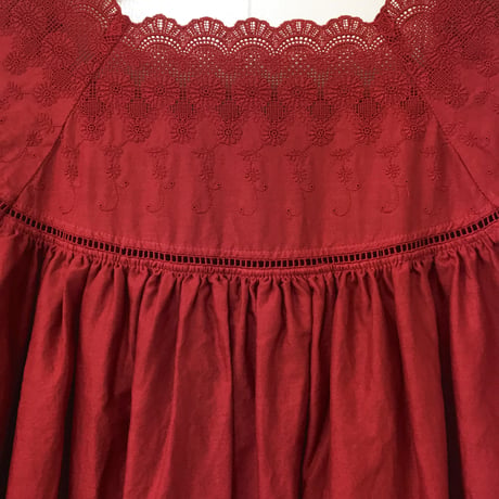 Square Neck Gathered Dress / Carmine Red