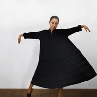 Band Collar Pintuck Gathered Dress / Black