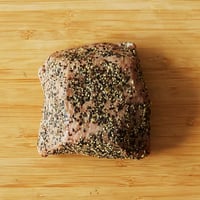 森の黒こしょうモモハム（170gブロック）