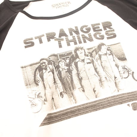 Stranger Things Raglansleeve T-Shirt