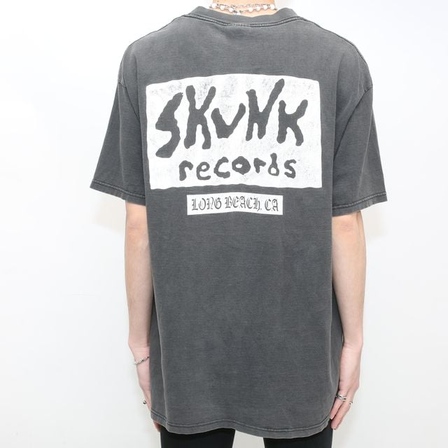 SKUNK records Tシャツ ブラック Skunk Records T-Shirt | Strato
