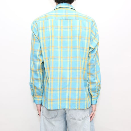 70's Open Collared Plaid Shirt