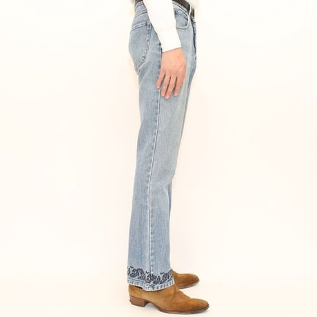 Embroidery Flared Denim Pants