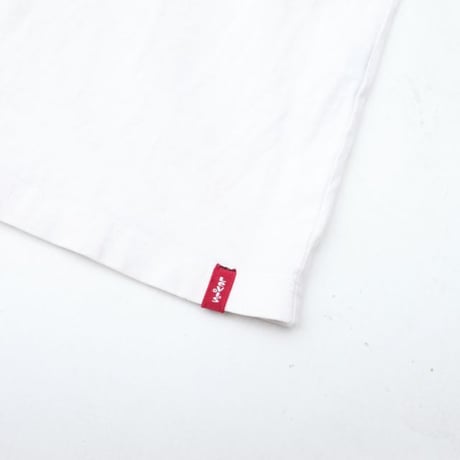 Levi's Raglan Sleeve T-Shirt