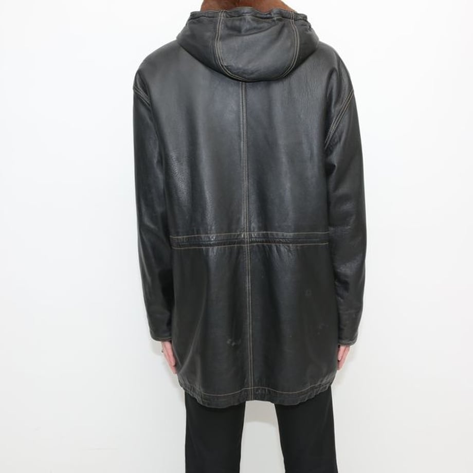 6588ffe0029af10cc6b6261a