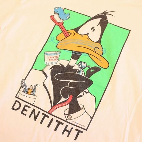 Duffy Duck “Dentitht” T-Shirt