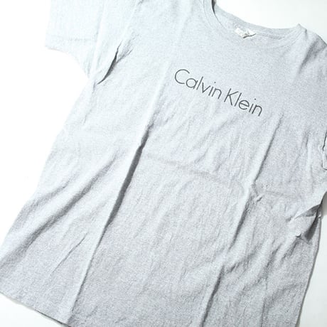 Calvin Klein T-Shirt