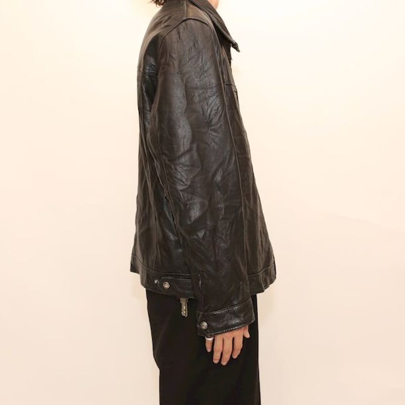 CAMBRIDGE CLASSICS Black Leather Jacket | Strato