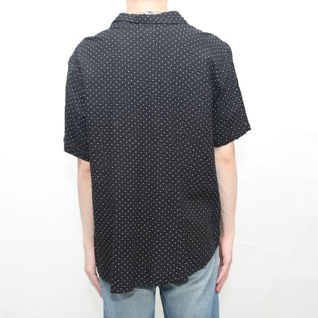 Dot Pattern Open Collar S/S Shirt